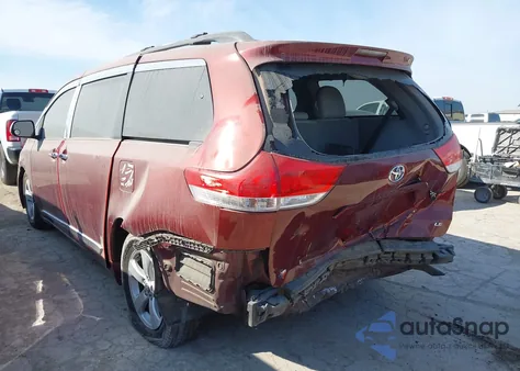 2013 Toyota Sienna Le V6 8 Passenger from USA, damaged, VIN 5TDKK3DC3DS281433